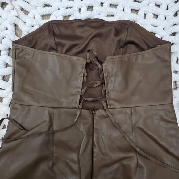 L.A. HEARTS PACSUN Chocolate Brown Faux Leather Corset Mini Dress - Size L. - Picture 7 of 14